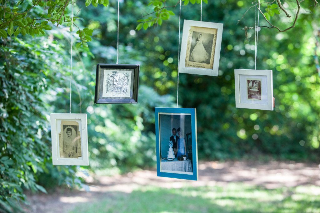 hanging frames outside