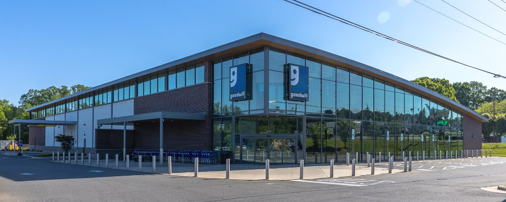 Exterior image of Goodwill's Shelby retail store