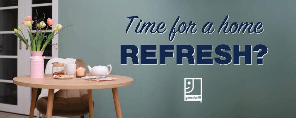 Spring Home Refresh blog header featuring a cute tablescape with vase and flowers